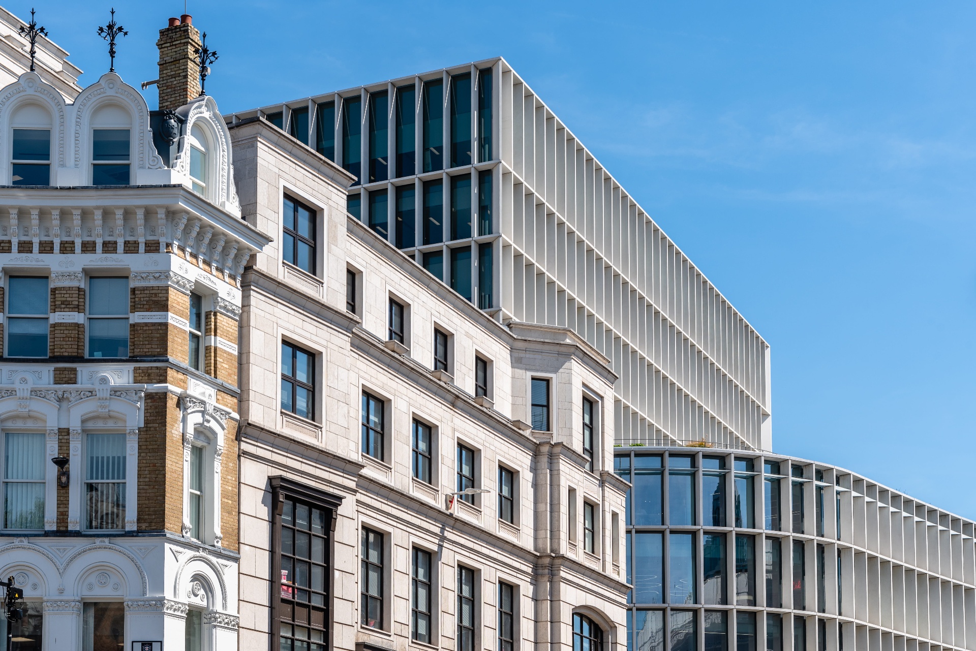 What Insurance Does an Office-Based Business Need in the UK?